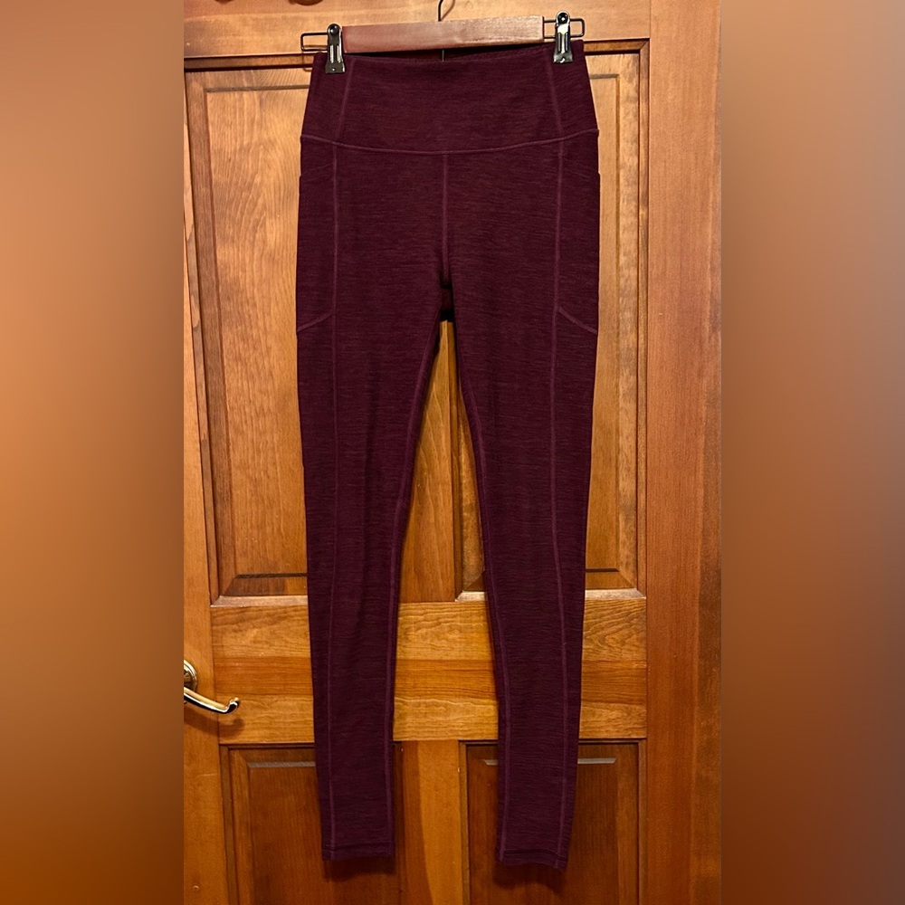 Victoria’s Secret leggings